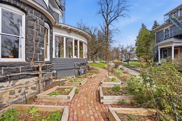 364 S Coeur d'Alene St, Spokane, WA 99201