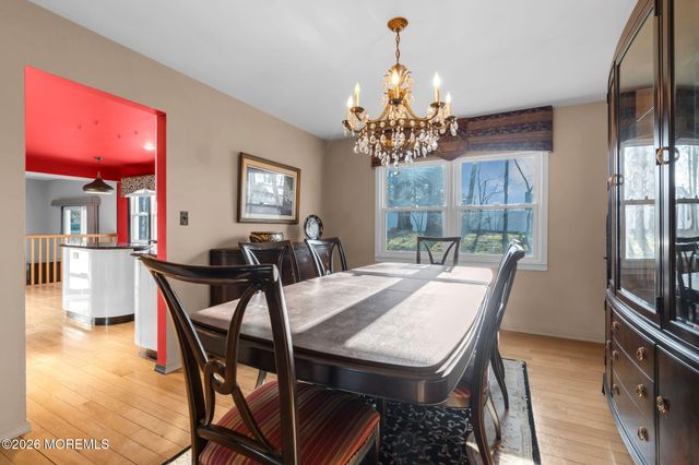 341 Gordons Corner Road, Manalapan, NJ 07726