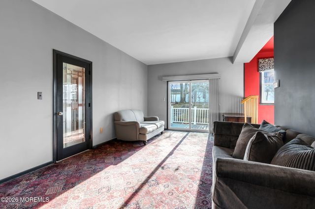 341 Gordons Corner Road, Manalapan, NJ 07726