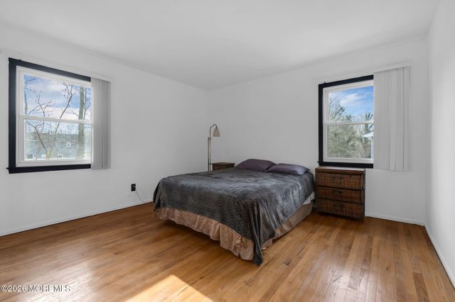 341 Gordons Corner Road, Manalapan, NJ 07726