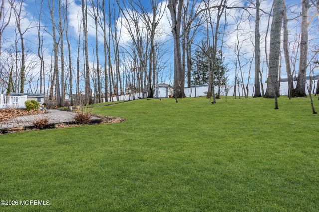 341 Gordons Corner Road, Manalapan, NJ 07726