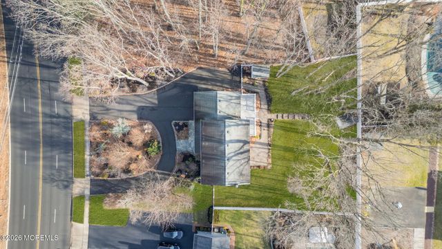 341 Gordons Corner Road, Manalapan, NJ 07726