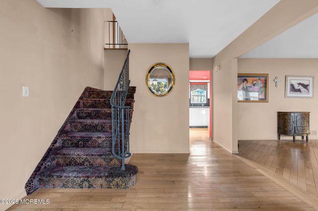 341 Gordons Corner Road, Manalapan, NJ 07726