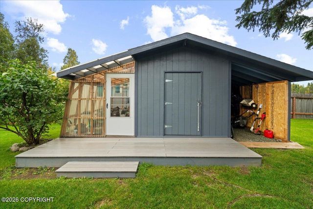 12606 Iris Way, Eagle River, AK 99577