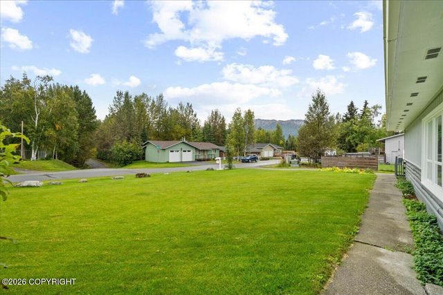 12606 Iris Way, Eagle River, AK 99577