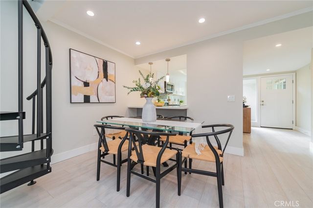 14 Gumwood, Irvine, CA 92612