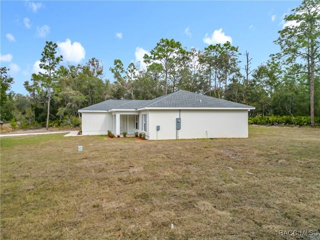 8405 N Ironwood Terrace, Crystal River, FL 34428