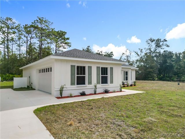 8405 N Ironwood Terrace, Crystal River, FL 34428