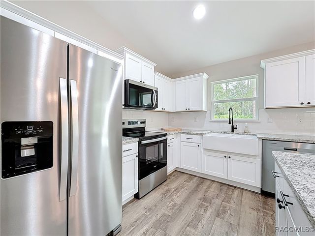 8405 N Ironwood Terrace, Crystal River, FL 34428