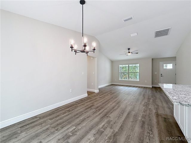 8405 N Ironwood Terrace, Crystal River, FL 34428