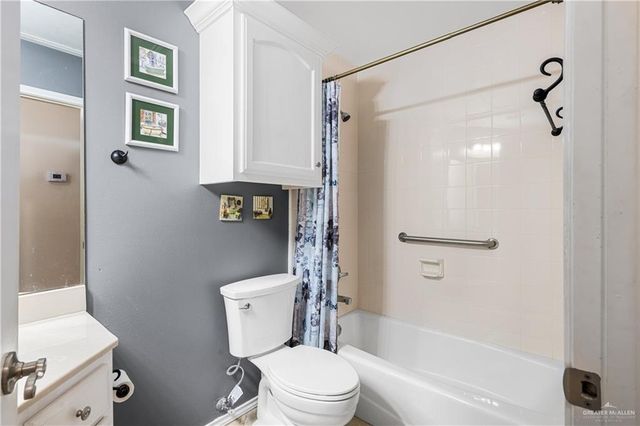 3525 Clubhouse Drive, Edinburg, TX 78542