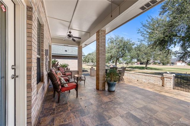 3525 Clubhouse Drive, Edinburg, TX 78542