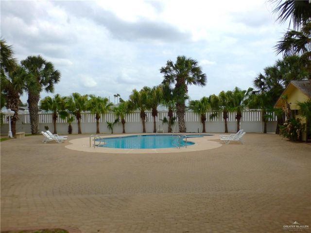 3525 Clubhouse Drive, Edinburg, TX 78542