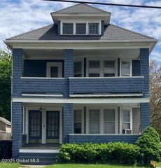2415 Lavin Court, Troy, NY 12180