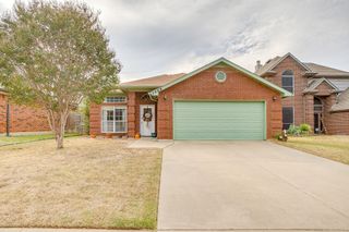 2909 Salado Trail, Fort Worth, TX 76118