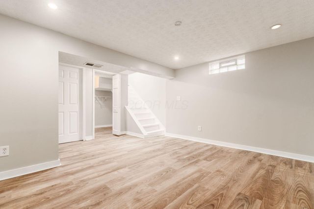 5972 Maple Canyon Avenue, Columbus, OH 43229