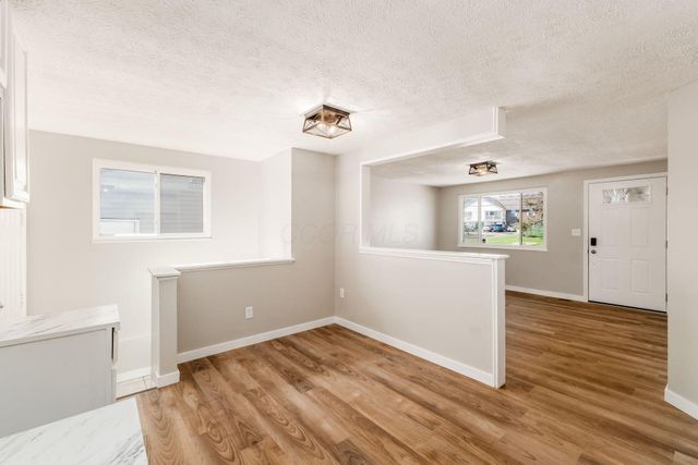 5972 Maple Canyon Avenue, Columbus, OH 43229