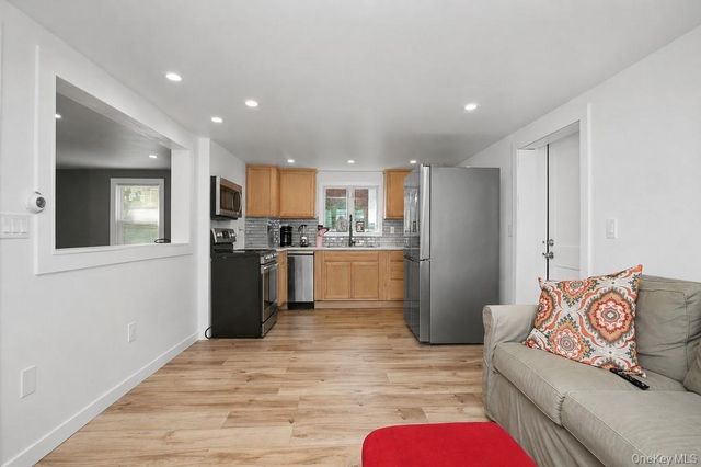139 8th Street, Verplanck, NY 10596