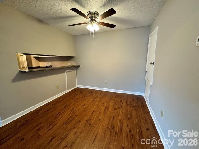 1600 Sharon Road W 16, Charlotte, NC 28210