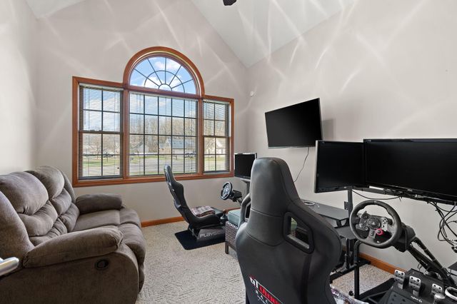 6950 Prairie Run Avenue, Portage, IN 46368