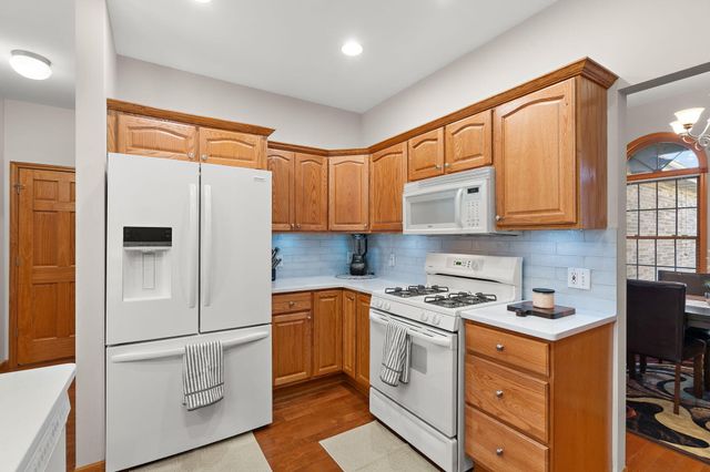 6950 Prairie Run Avenue, Portage, IN 46368