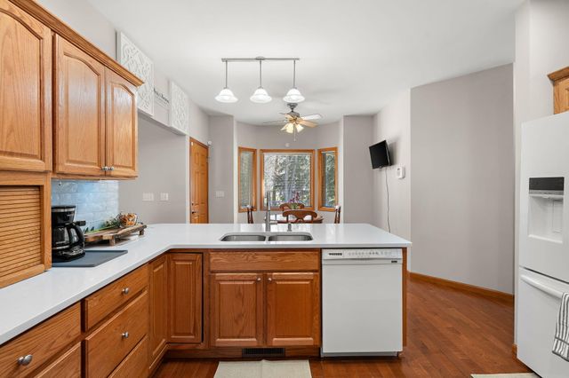 6950 Prairie Run Avenue, Portage, IN 46368