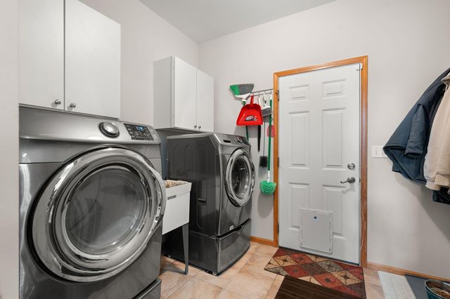 6950 Prairie Run Avenue, Portage, IN 46368