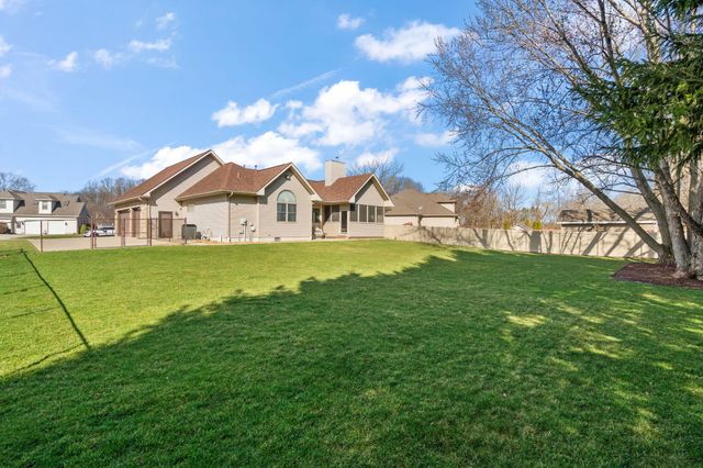 6950 Prairie Run Avenue, Portage, IN 46368