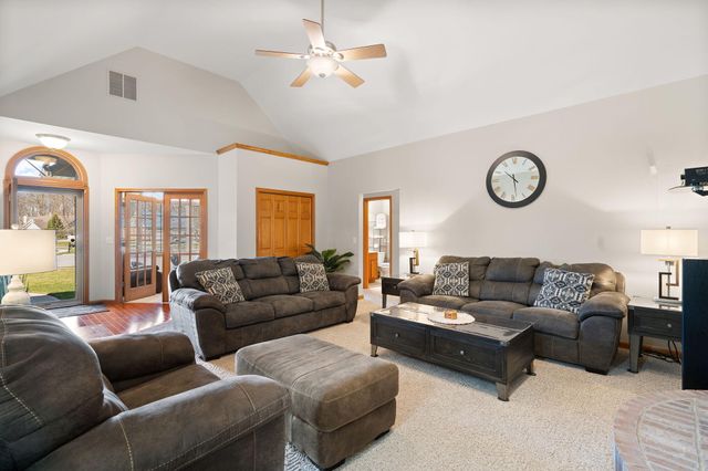 6950 Prairie Run Avenue, Portage, IN 46368