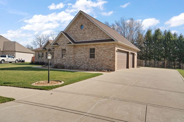 6950 Prairie Run Avenue, Portage, IN 46368