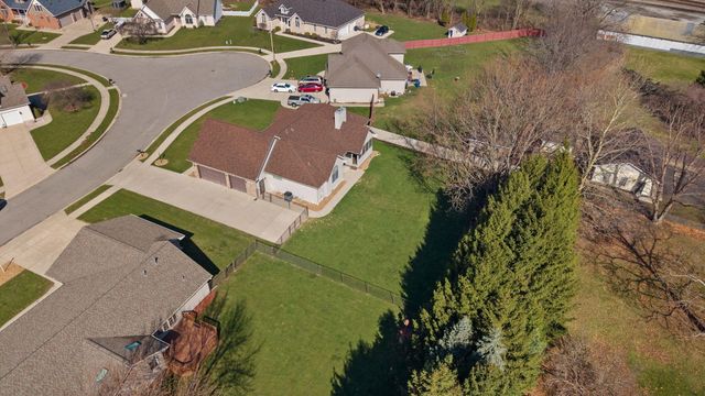 6950 Prairie Run Avenue, Portage, IN 46368