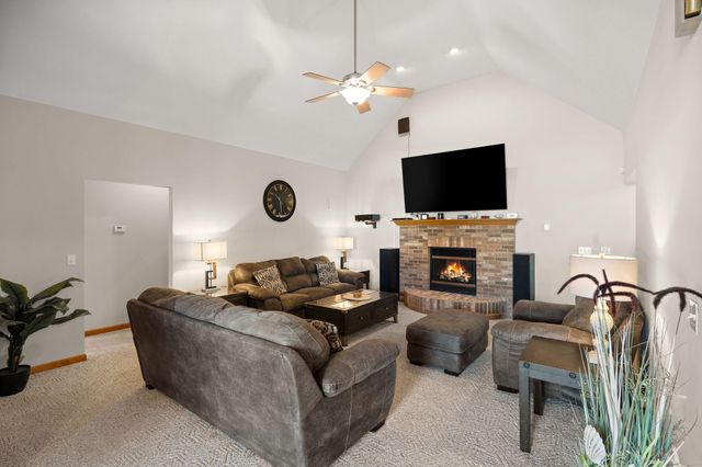 6950 Prairie Run Avenue, Portage, IN 46368