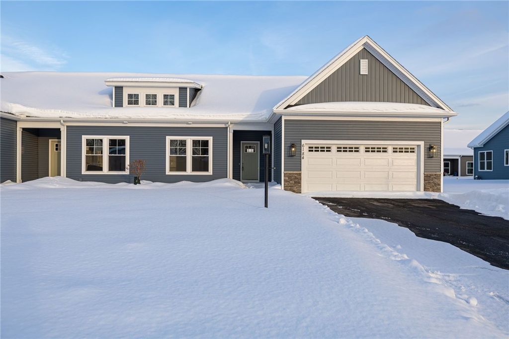 6180 FourMile Creek Circle, Ontario, NY 14519