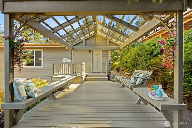 15734 SE 26th Street, Bellevue, WA 98008