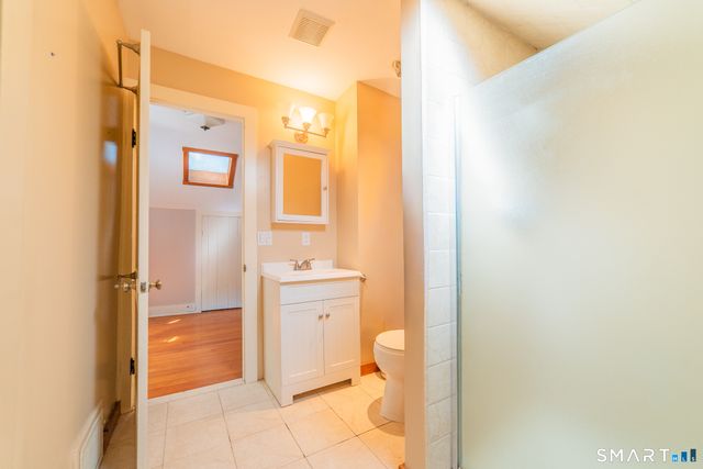 28 Reservoir Street, Bethel, CT 06801