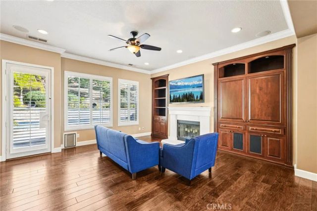 4442 Treasure Valley, Claremont, CA 91711