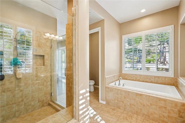 4442 Treasure Valley, Claremont, CA 91711