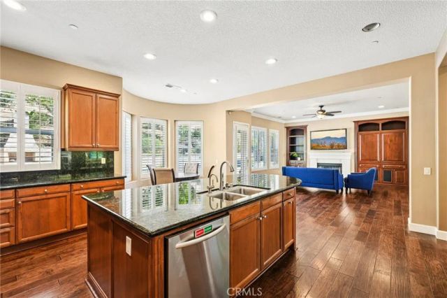 4442 Treasure Valley, Claremont, CA 91711