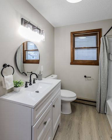 187 Lamont St, Springfield, MA 01119