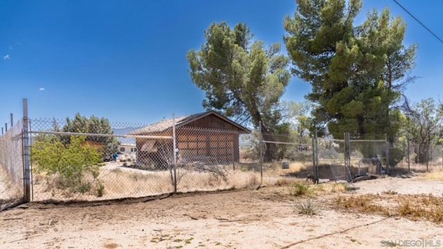 59445 Grandon, Anza, CA 92539