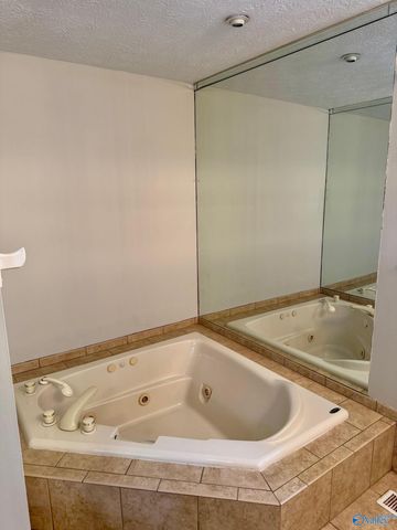 109 Smith Drive, Gadsden, AL 35904