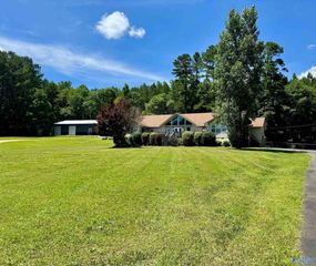 109 Smith Drive, Gadsden, AL 35904