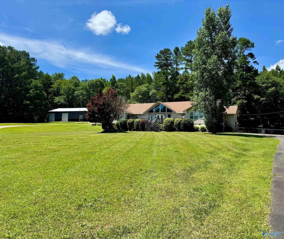 109 Smith Drive, Gadsden, AL 35904