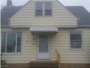 944 E 220th Street, Euclid, OH 44119