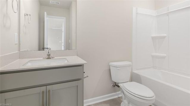 449 Falcon Lane, Winston-salem, NC 27295