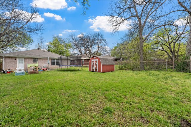 604 Kimbrough Street, White Settlement, TX 76108