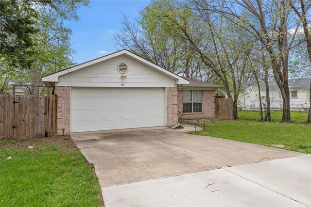 604 Kimbrough Street, White Settlement, TX 76108