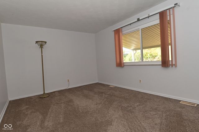 618 S Kiel Avenue, Indianapolis, IN 46241