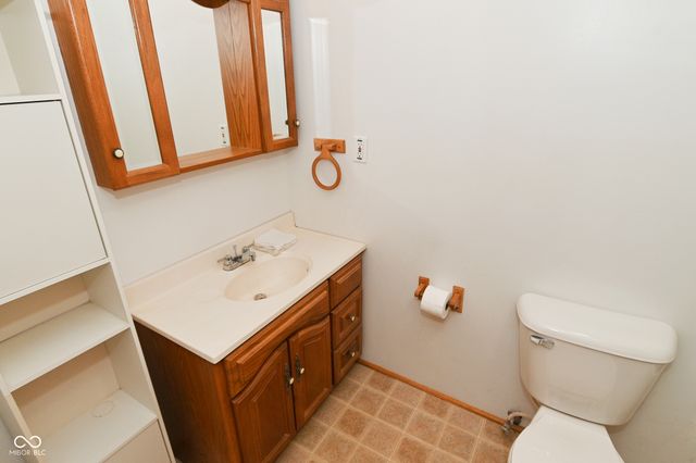 618 S Kiel Avenue, Indianapolis, IN 46241