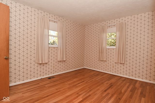 618 S Kiel Avenue, Indianapolis, IN 46241